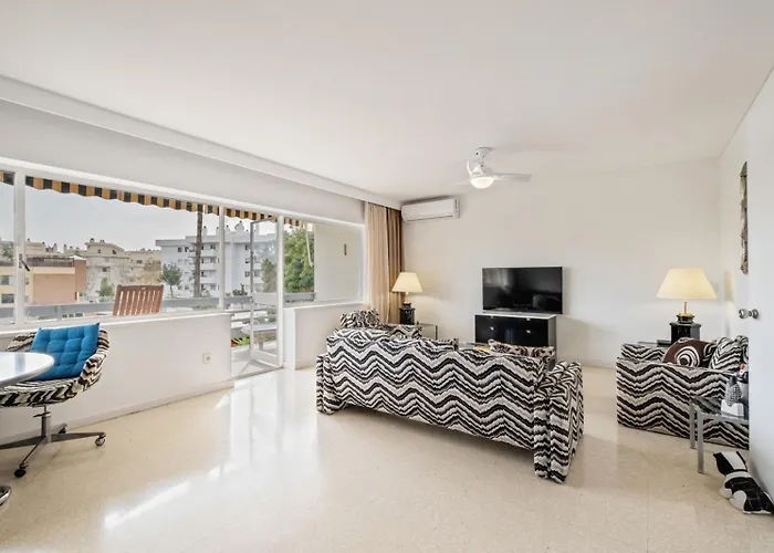 Piso Con 2 Habitaciones, 2 Terrazas Y Piscina