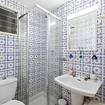 Piso Con 2 Habitaciones, 2 Terrazas Y Piscina *